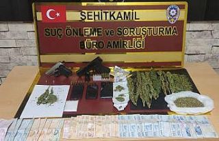 Gaziantep’te uyuşturucu operasyonu: 4 gözaltı