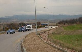 Gediz’de kaldırım yenileme çalışmaları