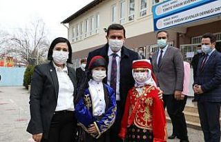 Geleceğe yön verecek atölyeler açıldı