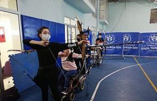 Geleneksel okçuluk eğitimleri devam ediyor