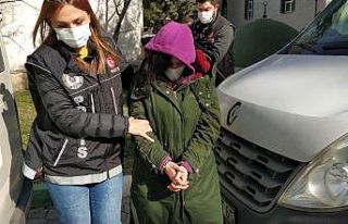 Genç kadın uyuşturucu ticaretinden gözaltına...