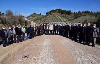 Gördes-Salihli yolunda beton yol konforu