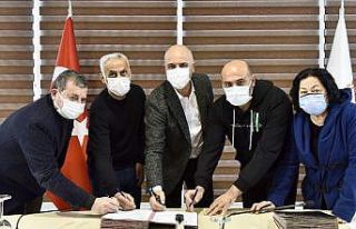 Hak sahipleri arazilerini Antalya OSB’ye devretti