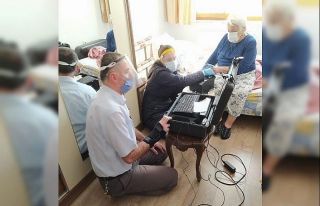 Hasta ve yaşlılara ’evde nüfus cüzdanı’ hizmeti