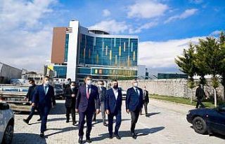 Hastane içerisindeki alternatif yolda çalışmalar...