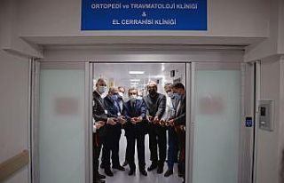 Hastane klinikleri yenilenen yüzleriyle hizmete devam...