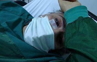 Hastanede saldırıya uğrayan sağlık çalışanı...