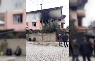 Hatay’da 2 yaşındaki ikizler yangında hayatını...