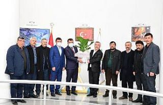 Hekimhan MHP’den Başkan Gürkan’a ziyaret