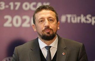 Hidayet Türkoğlu’ndan Tıp Bayramı mesajı