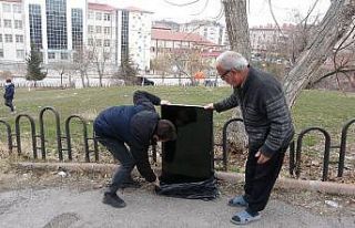Hırsızlar yalnız yaşayan adamın “Tek arkadaşımdı”...