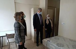 Huzurevi için kollar sıvandı