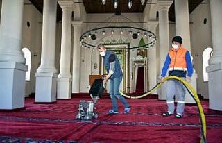 İbadethanelerde Ramazan temizliği