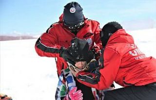 Ilgaz Dağı’ndaki kurtarma tatbikatı nefes kesti