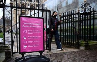 İngiltere’de Covid-19’a bağlı son 6 ayın en...