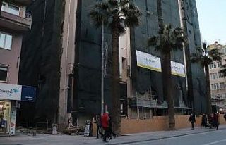 İnşatta çalışan işçi iskelen düşerek yaralandı