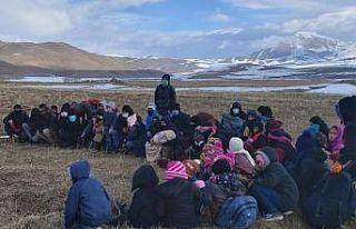 İran’a geçmek isteyen 59 düzensiz göçmen yakalandı
