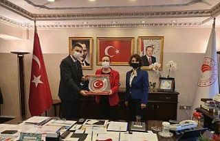 İş dünyasının beklentilerini Ankara’ya taşıdı