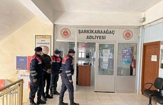 Isparta’da sahte jandarma komutanını JASAT yakaladı