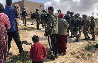 İsrail güçleri Filistinlilere ait 3 evi yıktı