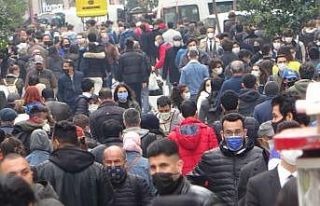 İstiklal Caddesi’nde yoğunluk, girişler kapatıldı
