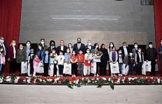 İstiklal Marşı Güzel Okuma yarışmasında dereceye...