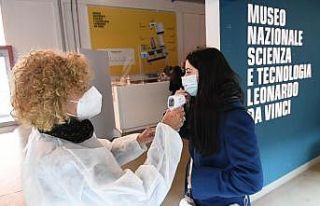 İtalya’da Covid-19’a bağlı can kaybı 100 bini...