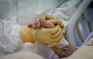 İtalya’da son 24 saatte 386 can kaybı