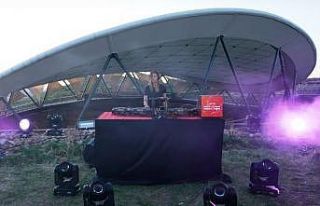 İtalyan DJ’in Göbeklitepe’de sahne alması tepkiye...