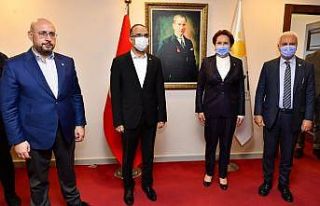 İYİ Parti lideri Akşener, Yunan Büyükelçi Diamessis’i...