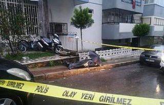 İzmir’de sokak ortasında ceset bulundu