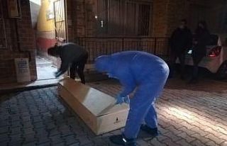 İzmir’de şüpheli ölüm: Trans birey çekyat...