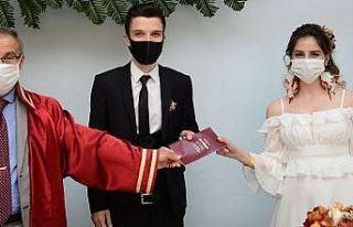 İzmit Belediyesi 2 bin 132 çifti ücretsiz evlendirdi