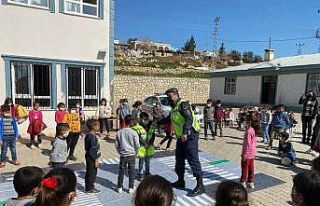 Jandarma ve polisten öğrencilere eğitim