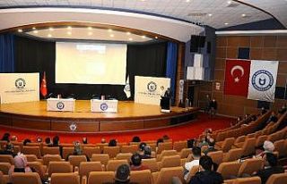Kabulünün 100. yılında İstiklal Marşı ve Mehmet...