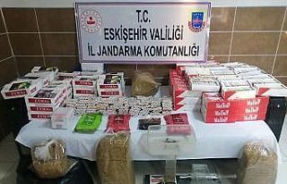 Kaçak tütün satan işyerine baskın yapıldı