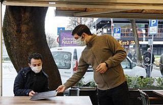 Kafe ve restoranlar müşteri almaya başladı