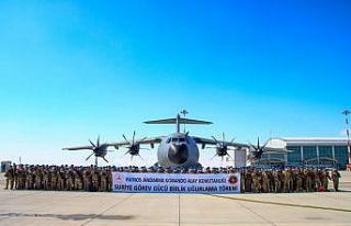 Kahraman komandolar dualarla Ağrı’dan Suriye’ye...