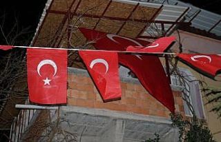 Kahramanmaraşlı Şehit Ast. Kd. Başçavuş Mehmet...
