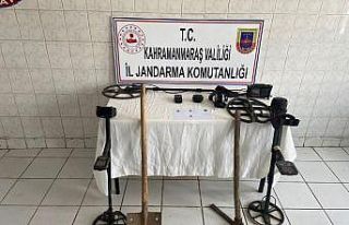 Kahramanmaraş’ta kaçak kazıya 4 gözaltı