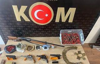 Kahramanmaraş’ta silah ve mühimmat ele geçirildi