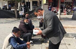 Kahta’da 5 bin adet maske dağıtıldı
