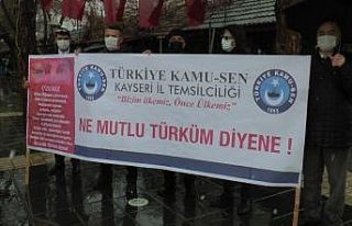 Kamil Ünal: "Türk’üm demeyi engelleyerek,...