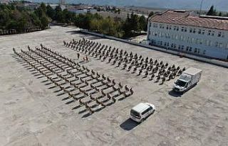 Karabük’te 606 Mehmetçik’ten Türk Kızılay’ına...