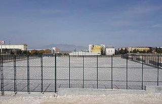 Karaman’da Organize Sanayi Bölgesine futbol sahası