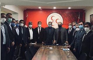 Karataş MHP teşkilatını kurultaya hazırlıyor