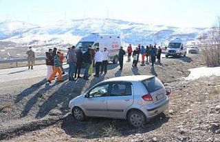 Kayak yapmaya gidiyorlardı kaza yaptılar: 4 yaralı