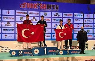 Kayseri’li taekwondocular 8. Uluslararası Türkiye...