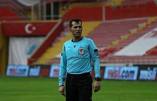 Kayserispor-Göztepe maçını Burak Şeker yönetecek