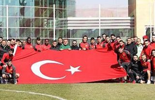 Kayserispor şehitleri unutmadı